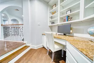 418 Somerset Dr, Sugar Land, TX 77479 - Photo 25