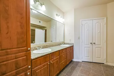 1711 Old Spanish Trail #137, Houston, TX 77054 - Photo 13