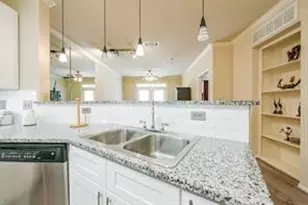 1711 Old Spanish Trl, Houston, TX 77054 - Photo 5