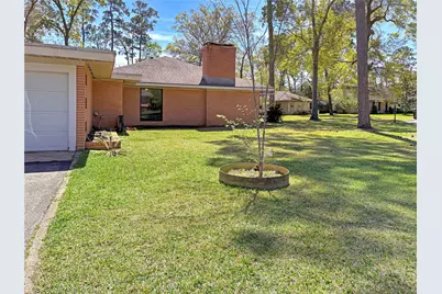 110 S Woodsway Street E, Conroe, TX 77301 - Photo 5
