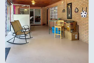 110 S Woodsway Street E, Conroe, TX 77301 - Photo 31