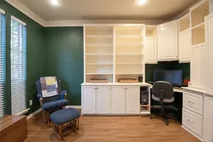 20423 Forest Dr, Spring, TX 77388 - Photo 9