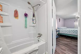 230 Busch St, Houston, TX 77060 - Photo 25