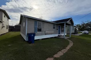 406 Snow Dr, West Columbia, TX 77486 - Photo 3