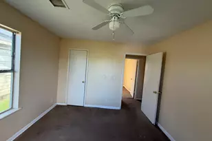 406 Snow Dr, West Columbia, TX 77486 - Photo 15