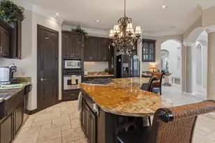 537 Villa Dr, Seabrook, TX 77586 - Photo 11