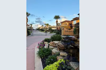 537 Villa Drive, Seabrook, TX 77586 - Photo 43