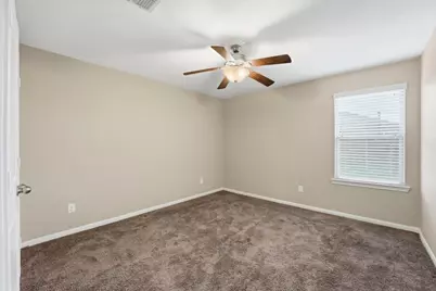 2704 Baywater Creek Lane, Pearland, TX 77089 - Photo 23