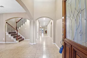 2704 Baywater Creek Ln, Pearland, TX 77089 - Photo 3