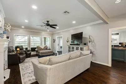 114 Strawberry Drive, Lake Jackson, TX 77566 - Photo 17