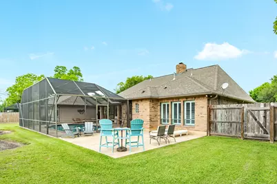 114 Strawberry Drive, Lake Jackson, TX 77566 - Photo 37