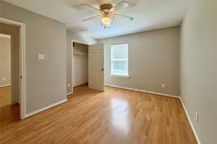 3455 Angel Ln, Houston, TX 77045 - Photo 19