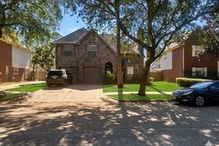 2218 Robinsons Fry, Sugar Land, TX 77479 - Photo 1