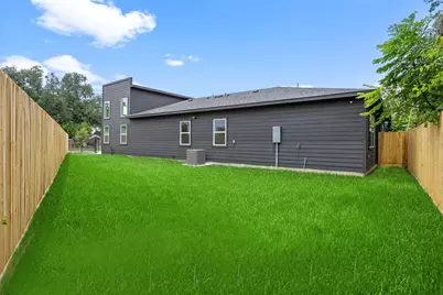 5602 Pershing Way #B, Houston, TX 77033 - Photo 15