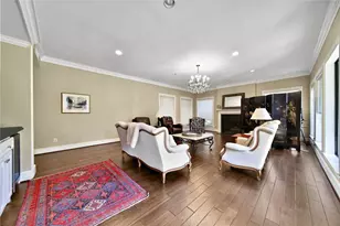 248 Bryn Mawr Cir, Hunters Creek Village, TX 77024 - Photo 15