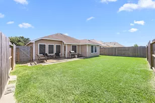 2710 Gaelic Green St, Houston, TX 77045 - Photo 27