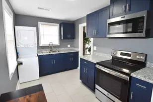 807 7th St, Galveston, TX 77550 - Photo 3