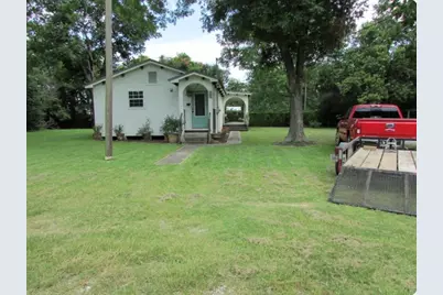 363 W Santa Fe Street, Conroe, TX 77301 - Photo 1