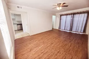 7837 Leonora St, Houston, TX 77061 - Photo 5