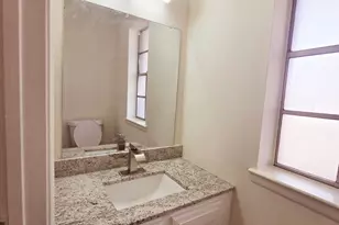 7837 Leonora St, Houston, TX 77061 - Photo 9