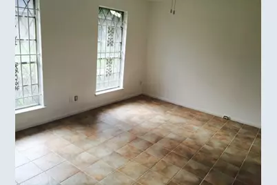 10466 Hammerly Boulevard #70, Houston, TX 77043 - Photo 5