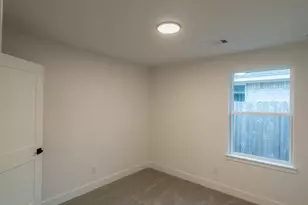 4406 W Bayou Maison Cir, Dickinson, TX 77539 - Photo 9
