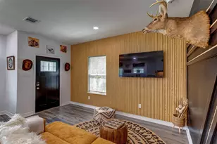 9816 Masterson St, Houston, TX 77029 - Photo 3