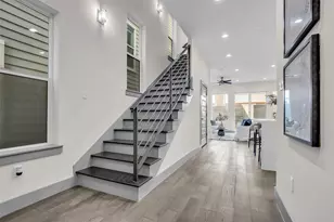 1207 E 28th St, Houston, TX 77009 - Photo 5
