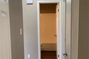 1601 Meadowview Dr, Port Lavaca, TX 77979 - Photo 17