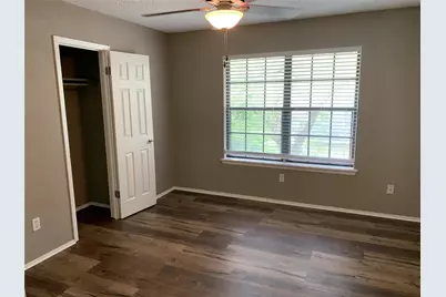 1601 Meadowview Drive, Port Lavaca, TX 77979 - Photo 13