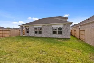 231 Magnolia Laurel Dr, Alvin, TX 77511 - Photo 21