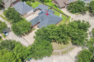 9906 Palisade Lakes Dr, Houston, TX 77095 - Photo 35