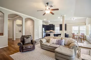 8914 Hummingbird Gln Ct, Tomball, TX 77375 - Photo 7