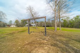 840 Horace Bonds Rd, Livingston, TX 77351 - Photo 35