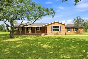 2300 Mary Ln, Dickinson, TX 77539 - Photo 1