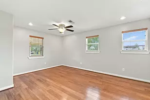 2300 Mary Ln, Dickinson, TX 77539 - Photo 25
