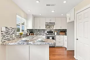 2300 Mary Ln, Dickinson, TX 77539 - Photo 13