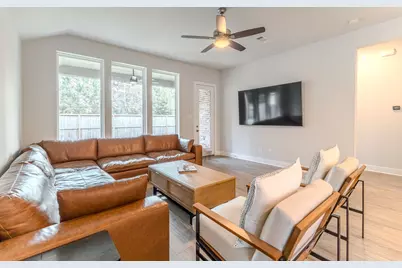 933 Cortez Creek Drive, Conroe, TX 77304 - Photo 17
