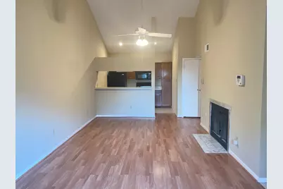 8055 Cambridge Street #14, Houston, TX 77054 - Photo 7