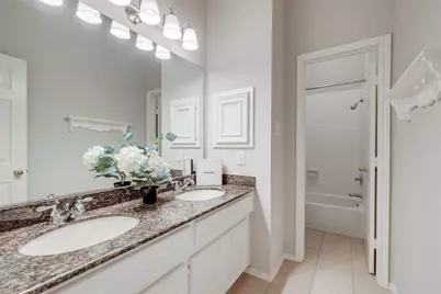 12414 N Shadow Cove Drive Lane, Houston, TX 77082 - Photo 35