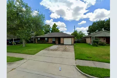 3827 Heatherbrook Drive, Houston, TX 77045 - Photo 9