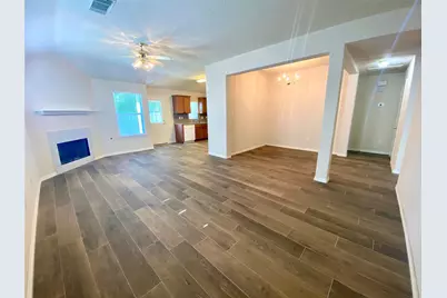 5005 Deerpath Drive, Conroe, TX 77303 - Photo 3