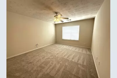 5005 Deerpath Drive, Conroe, TX 77303 - Photo 11