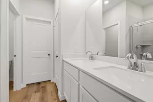 1885 Redwood Ln, Dayton, TX 77535 - Photo 11