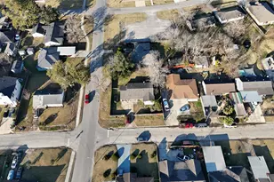 5103 Willow Glen Dr, Houston, TX 77033 - Photo 25