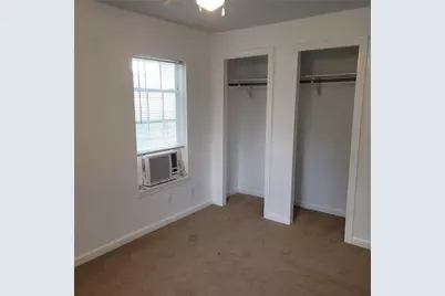 5103 Willow Glen Drive, Houston, TX 77033 - Photo 21