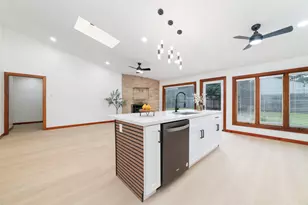 11411 Ash Creek Dr, Houston, TX 77043 - Photo 11