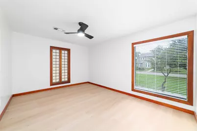 11411 Ash Creek Drive, Houston, TX 77043 - Photo 19