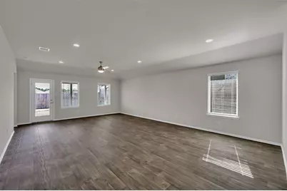 6212 Hendricks Harbor Drive, Conroe, TX 77304 - Photo 11