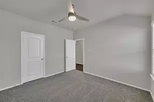 6212 Hendricks Hbr Dr, Conroe, TX 77304 - Photo 31